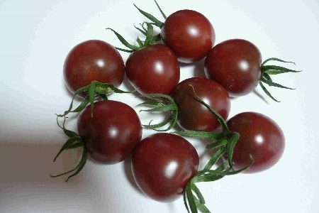 トマトが黒い！黒い斑点がついているのは食べても平気？