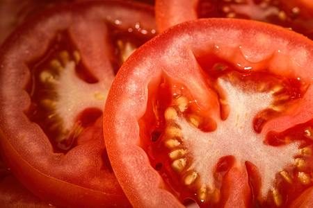 トマトはアルツハイマー予防効果があるって本当？